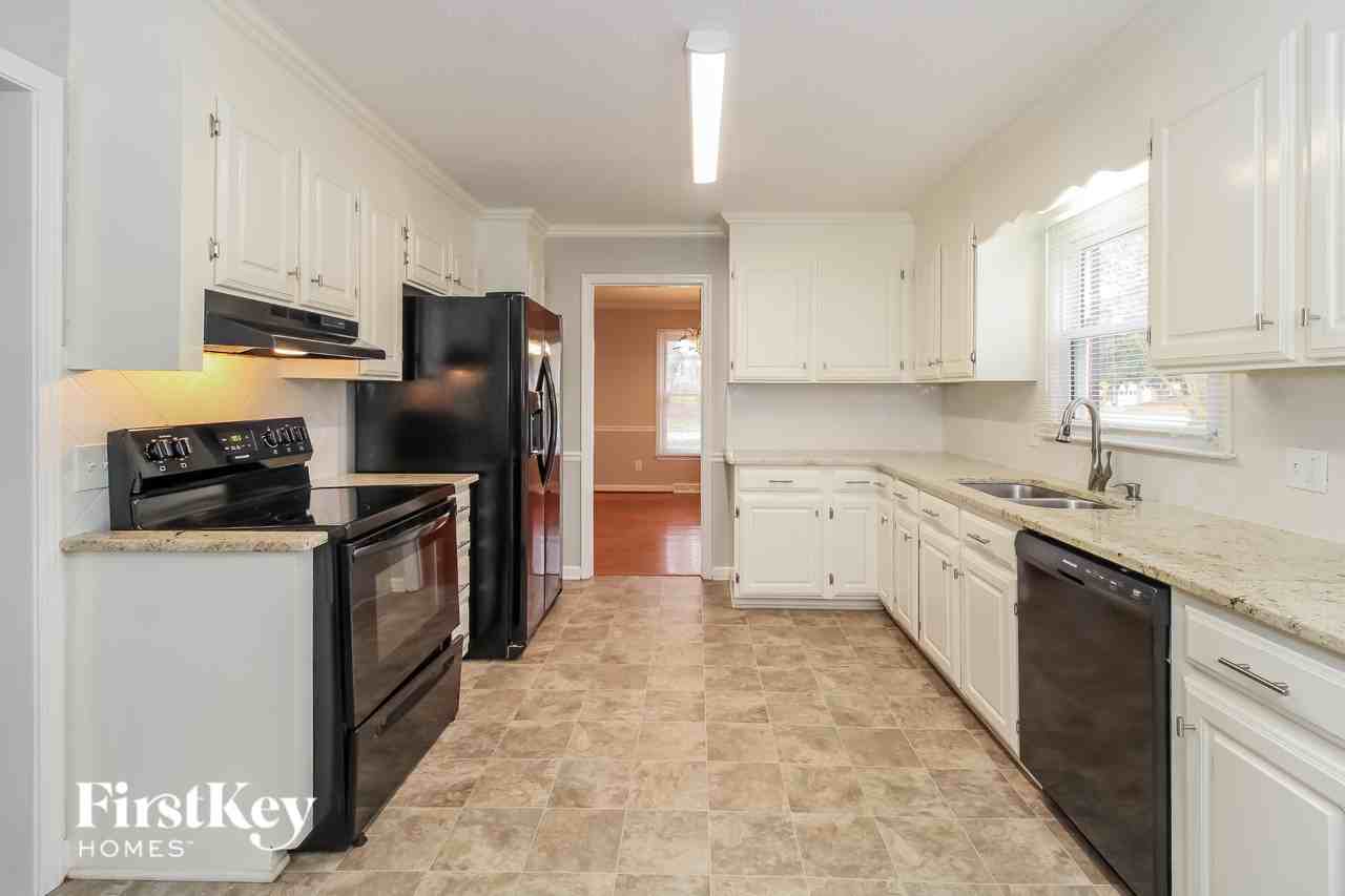 535 Drumheller Rd - Photo 6 of 15