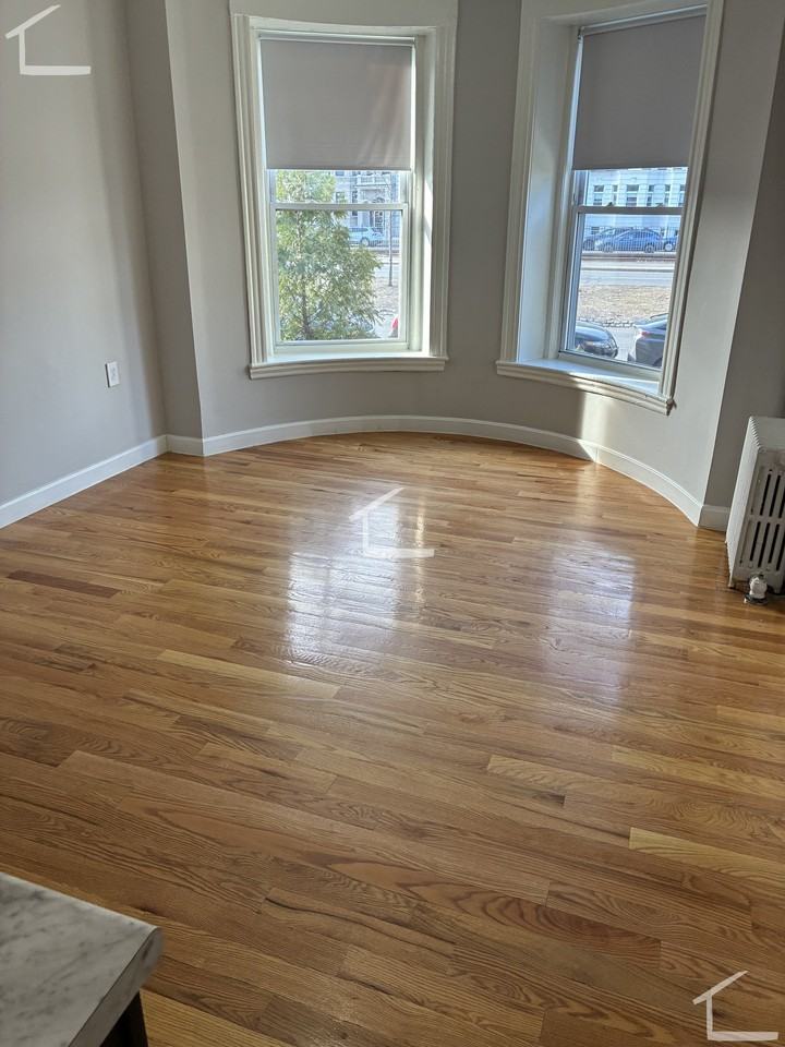 Commonwealth Ave #5 - Photo 3 of 4