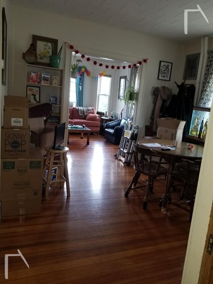 19 Portsmouth St #2 - Photo 3 of 14