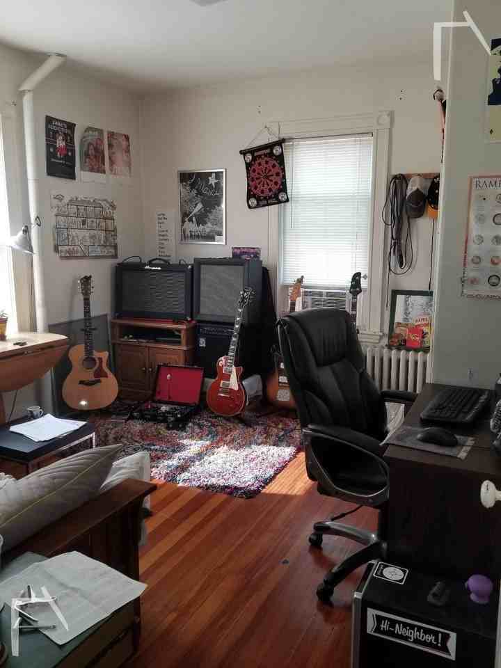 19 Portsmouth St #2 - Photo 6 of 14