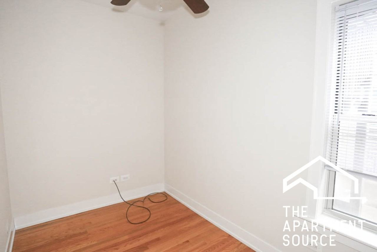 5115 N Winchester Ave #1 - Photo 6 of 14