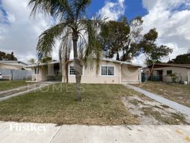 20111 Nw 12th Ave - Photo 1 of 1