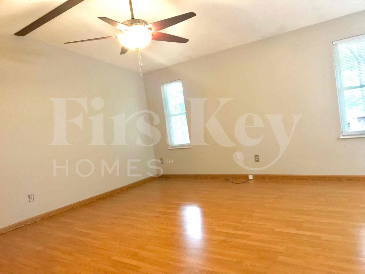 1248 Mendoza Dr - Photo 3 of 27