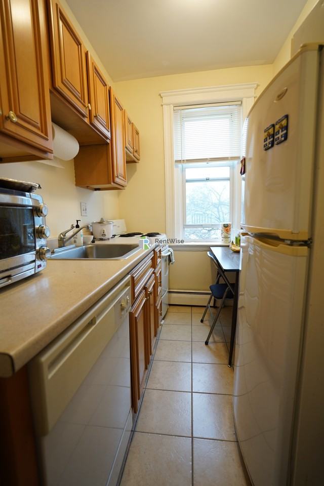 1846 Commonwealth Ave #15 - Photo 6 of 19