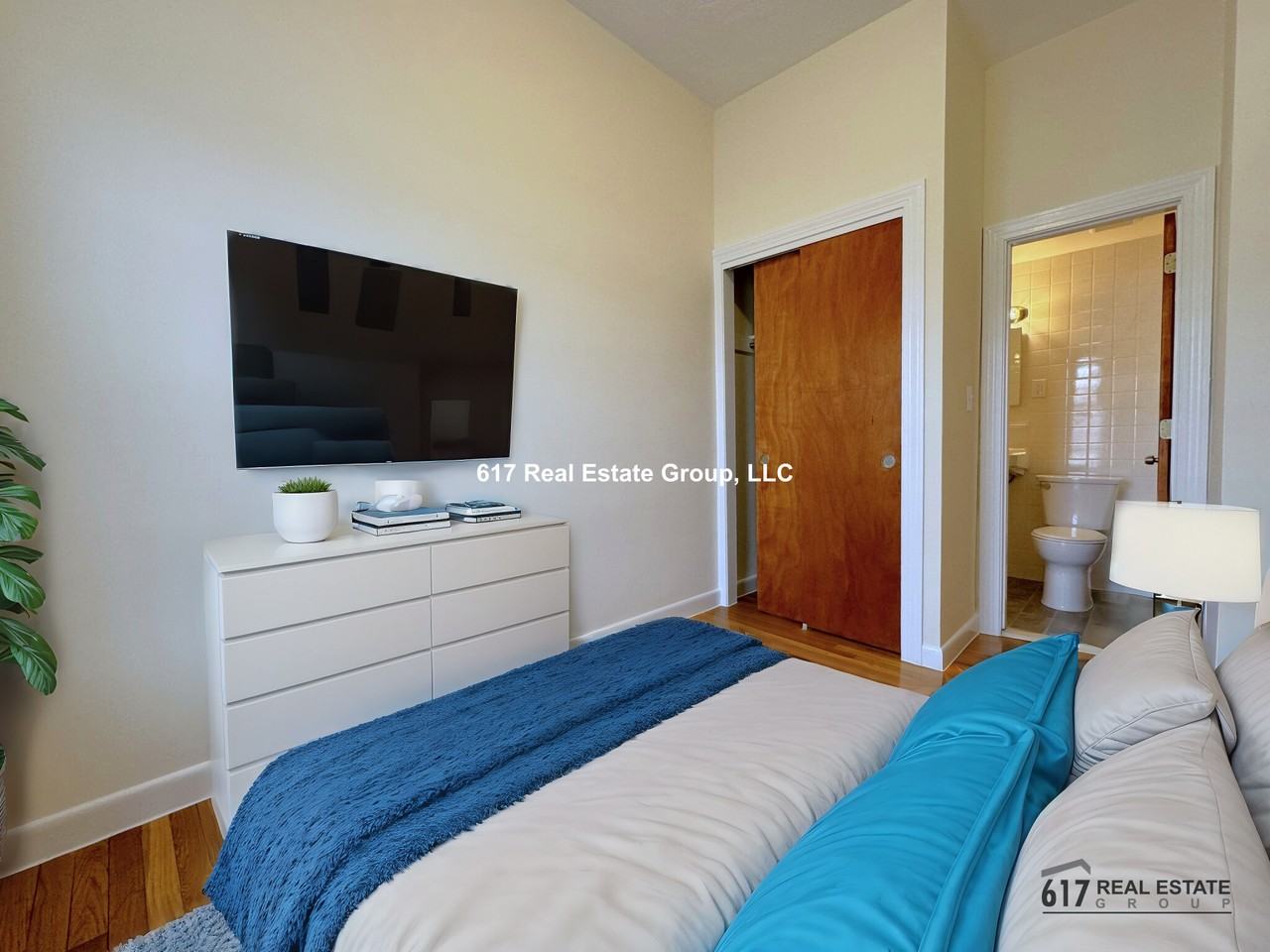 176 N Beacon St #01 - Photo 2 of 5