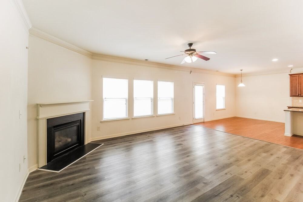 4322 Mill Farm Ln - Photo 4 of 17