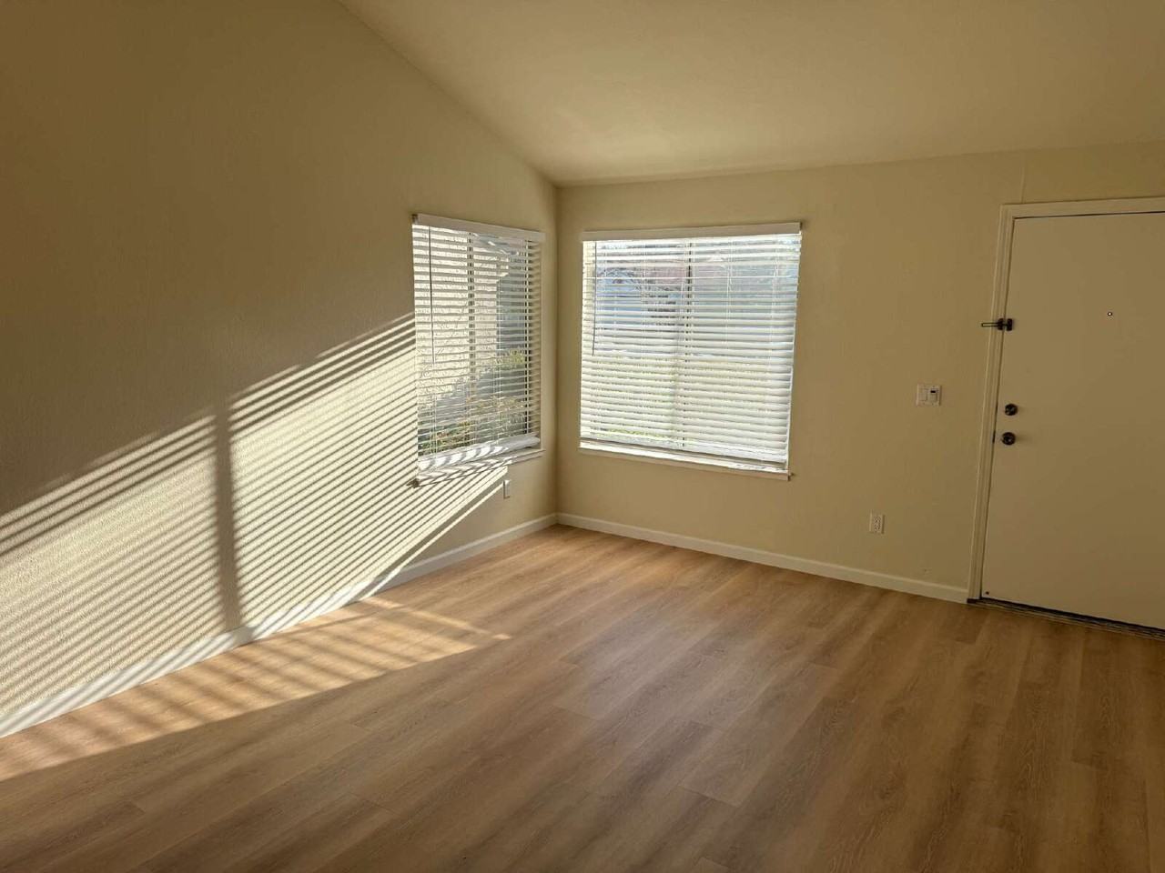 3929 Taubeh Ct - Photo 3 of 11