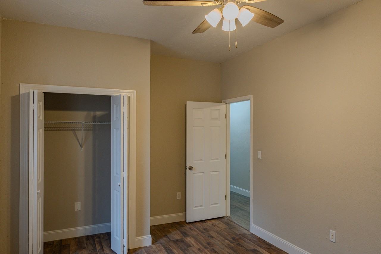 129 W Church St #1 - Photo 6 of 24