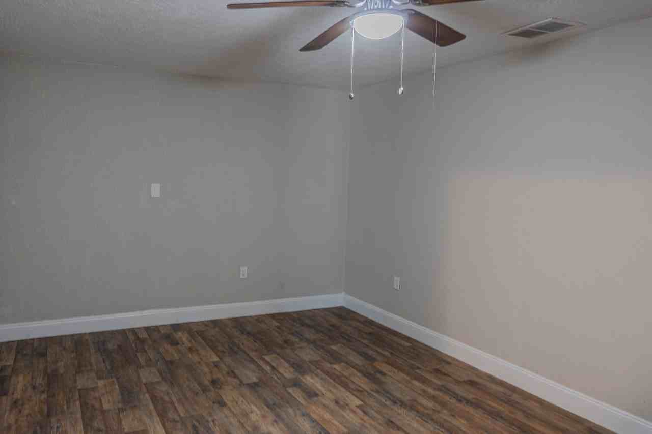 129 W Church St #3 - Photo 5 of 25