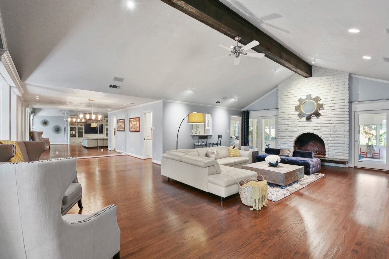 13342 Peyton Dr - Photo 7 of 39