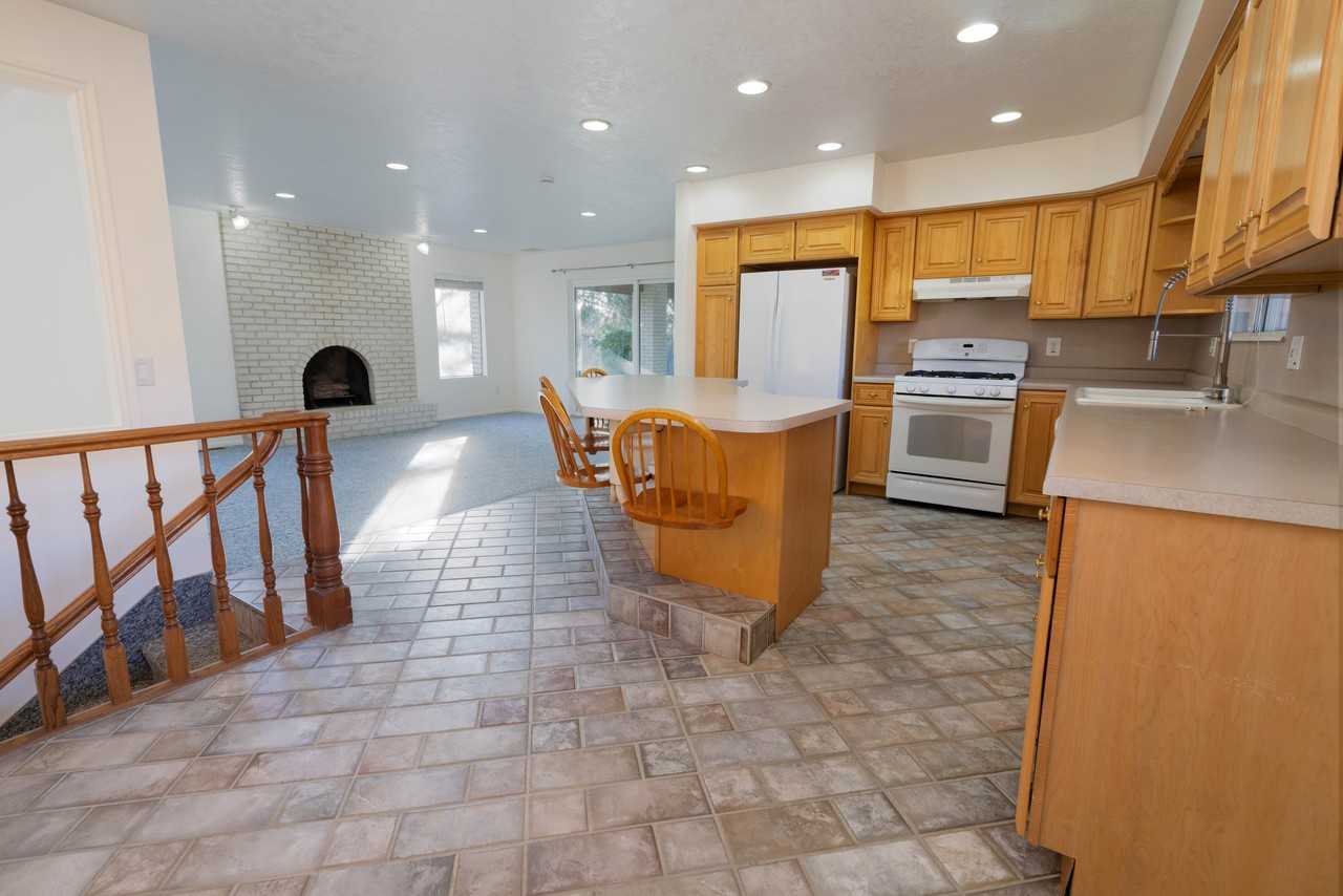 2616 E Sundance Dr - Photo 3 of 21