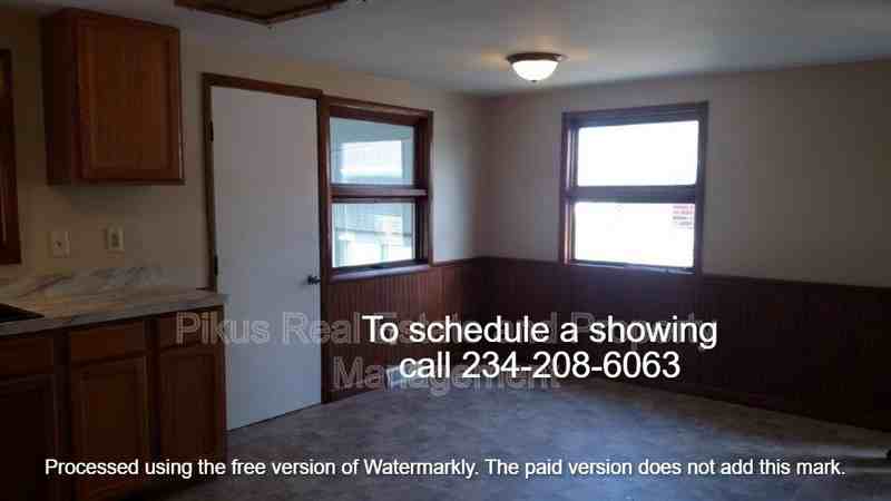 1017 Niles St Sw - Photo 7 of 23