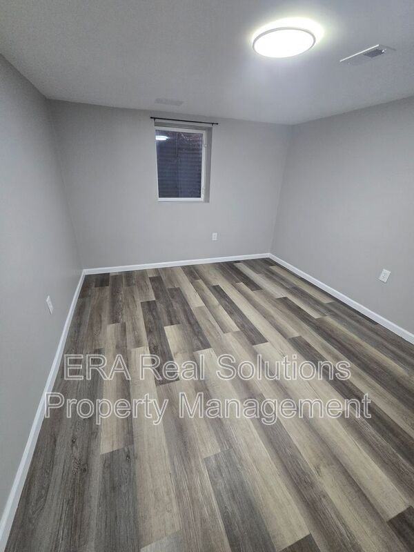 847 Byron Ave - Photo 5 of 18