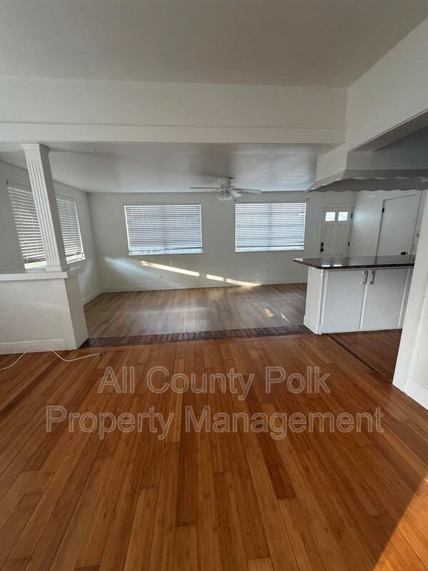 2700 Homer Cir - Photo 6 of 15