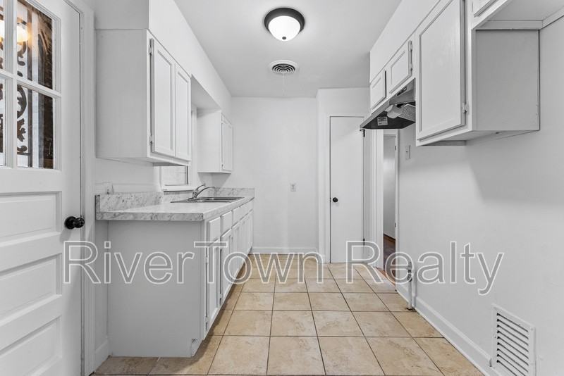 810 Indian Dr - Photo 7 of 26