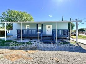 15914 Dauchy Ave - Photo 1 of 1