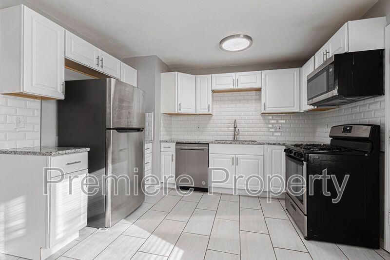 11347 Sycamore Ter - Photo 6 of 17