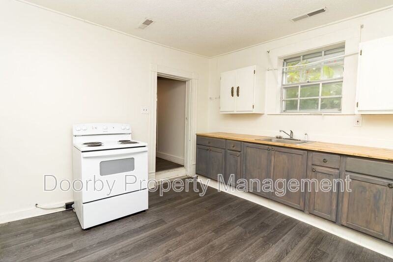 4902 13th Ave - Photo 7 of 18