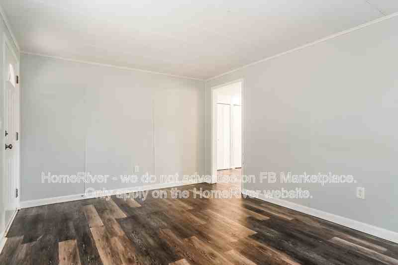 1067 Morphus Bridge Rd - Photo 5 of 24