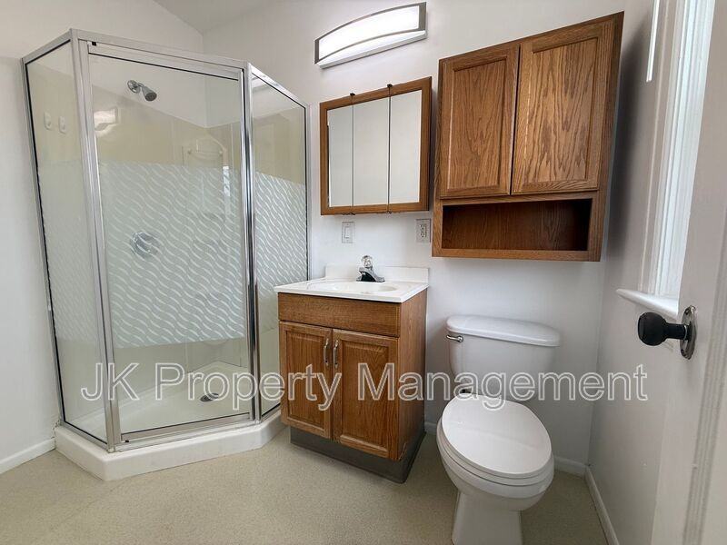 1500 Smelter Ave Ne #7 - Photo 7 of 12