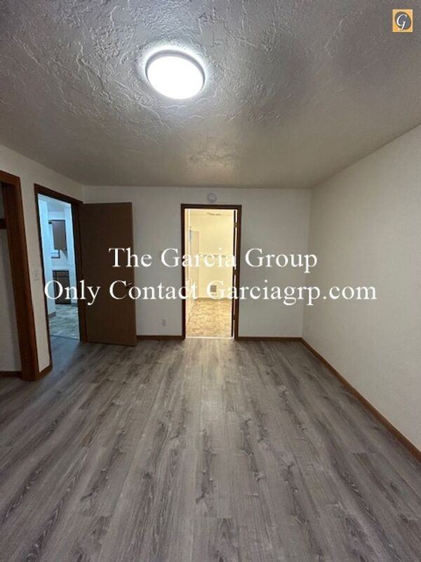 581 Holmes Ln #13 - Photo 7 of 35