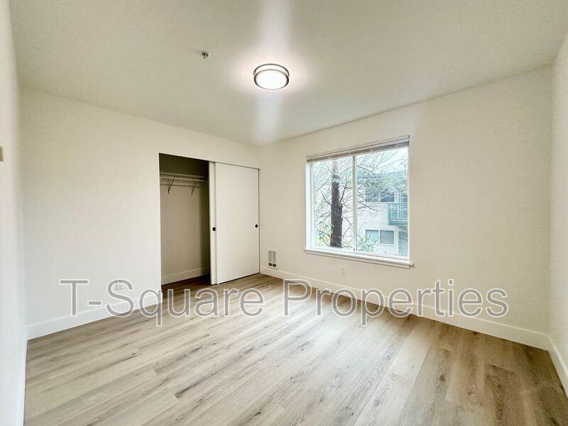 7041 S 116th Pl #203 - Photo 7 of 19