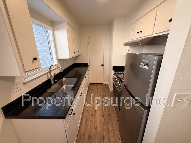 2045 Shasta St #16 - Photo 6 of 25