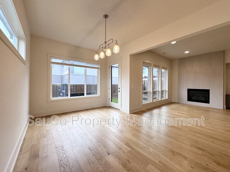 4494 Nw Ashbrook Dr - Photo 4 of 27