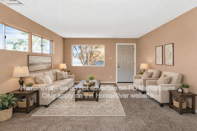 8916 N 11th St #A - Photo 3 of 42