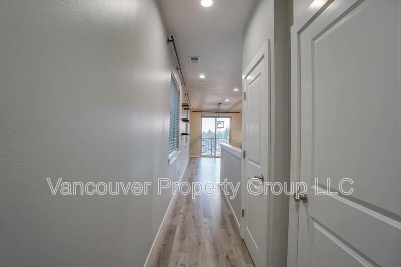 13010 Ne 24th Cir - Photo 3 of 29