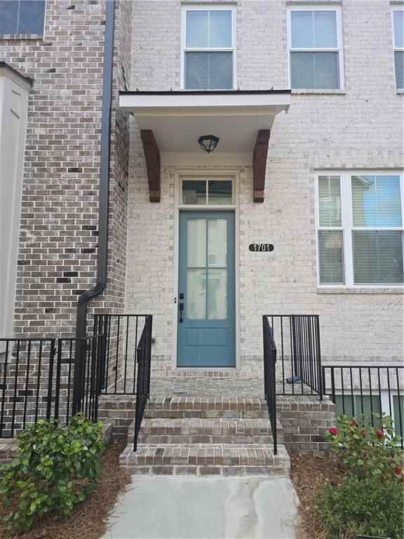 1701 Wellborn Walk - Photo 2 of 30