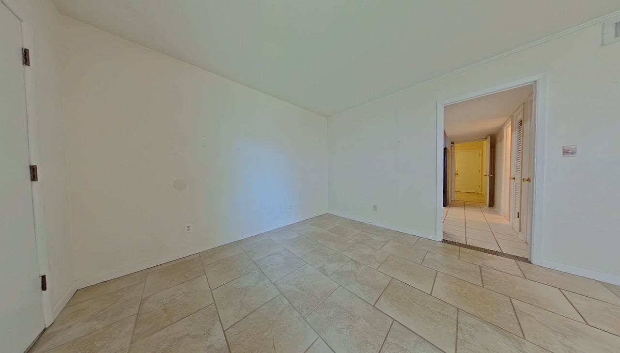 726 Eglin Pkwy Ne #4A - Photo 7 of 16