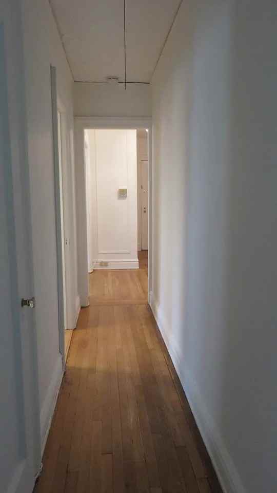 85 N Broadway #23 - Photo 3 of 9
