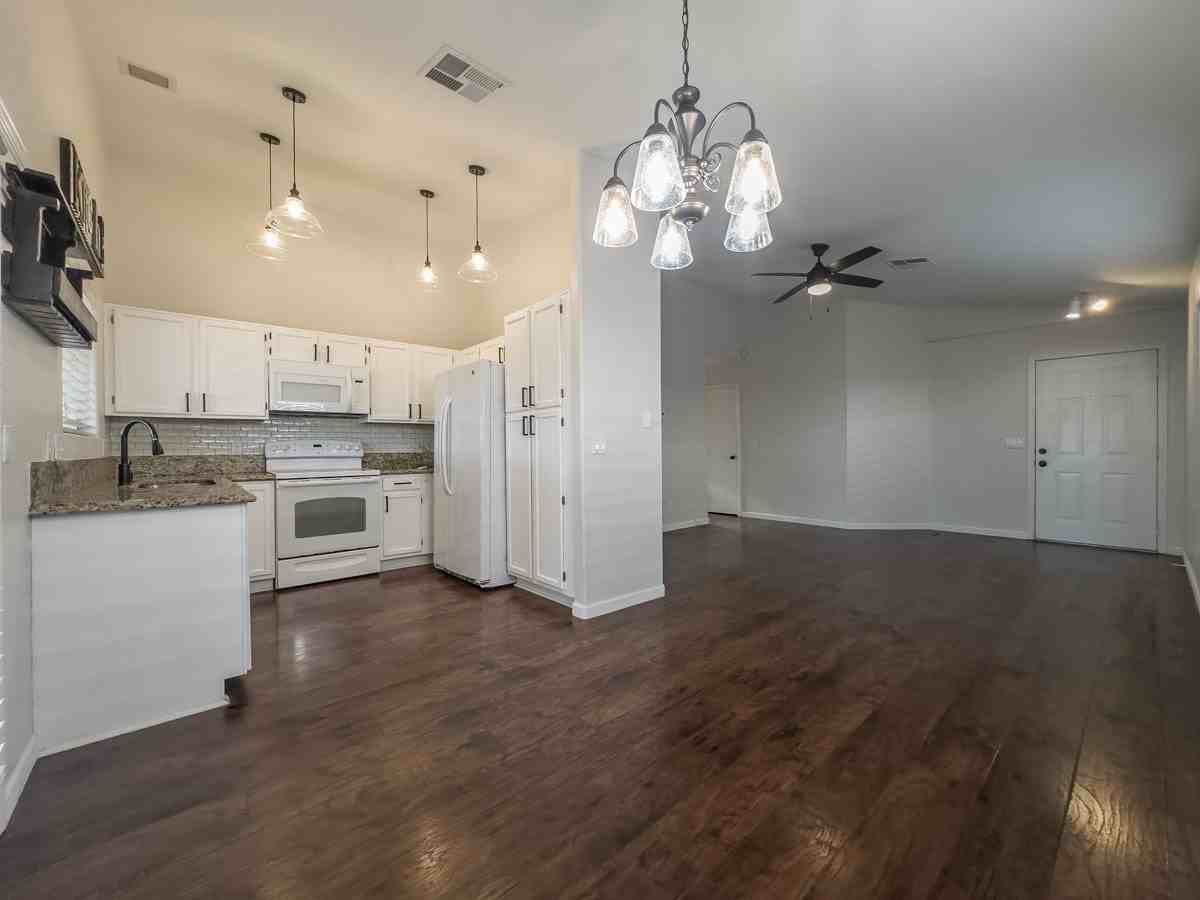 2827 W Campo Bello Dr - Photo 5 of 20