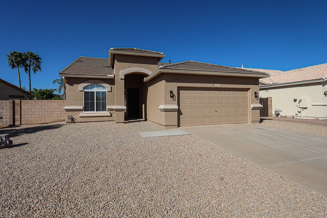 3850 W Park View Ln - Photo 4 of 30