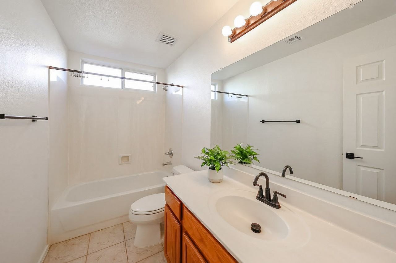 3850 W Park View Ln - Photo 6 of 30