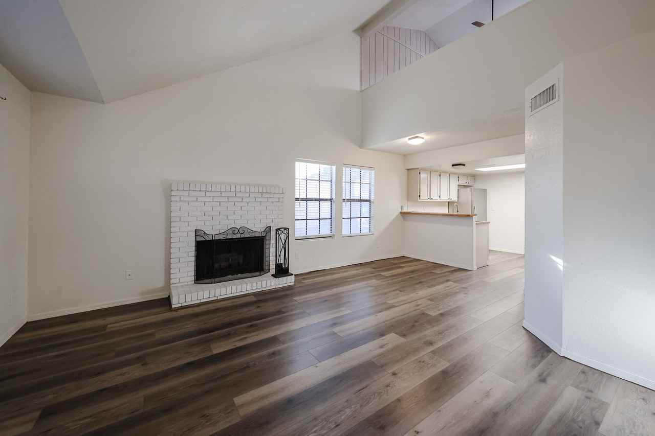 6609 W Kingston Ln - Photo 5 of 23