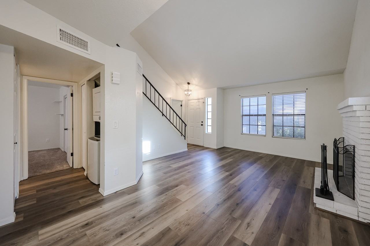 6609 W Kingston Ln - Photo 7 of 23