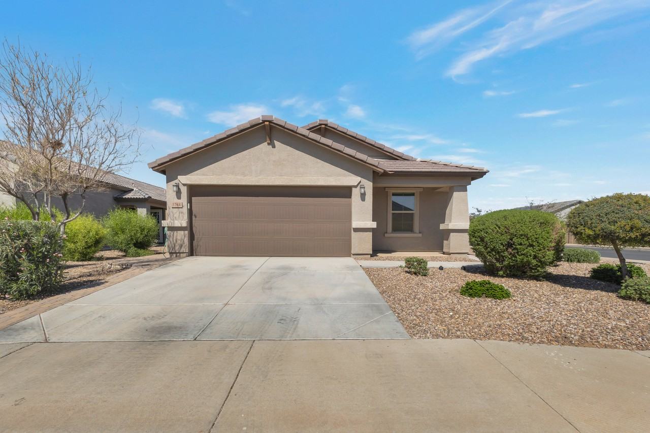 1744 E Desert Breeze Pl - Photo 3 of 17