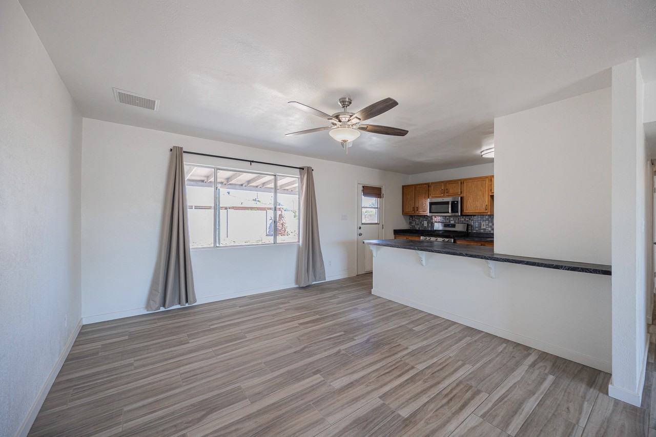 8518 E Rancho Vista Dr - Photo 5 of 24