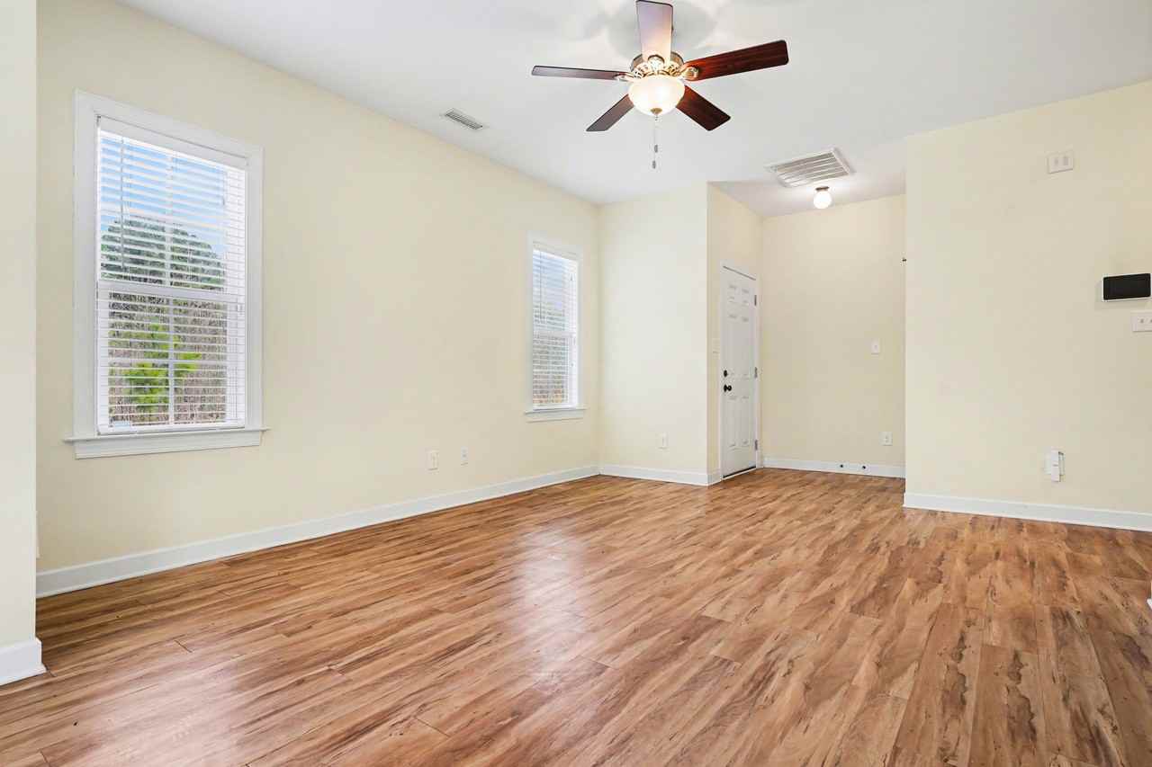 1471 Thanksgiving Fire Rd - Photo 3 of 16