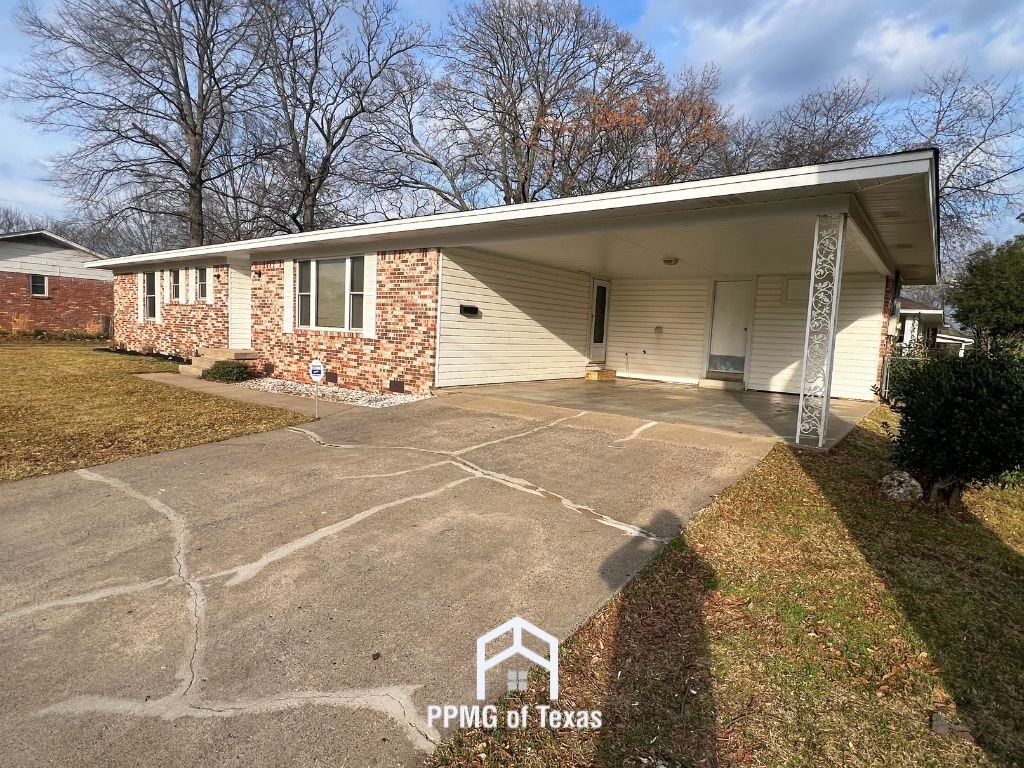 404 Verona Ave - Photo 2 of 15