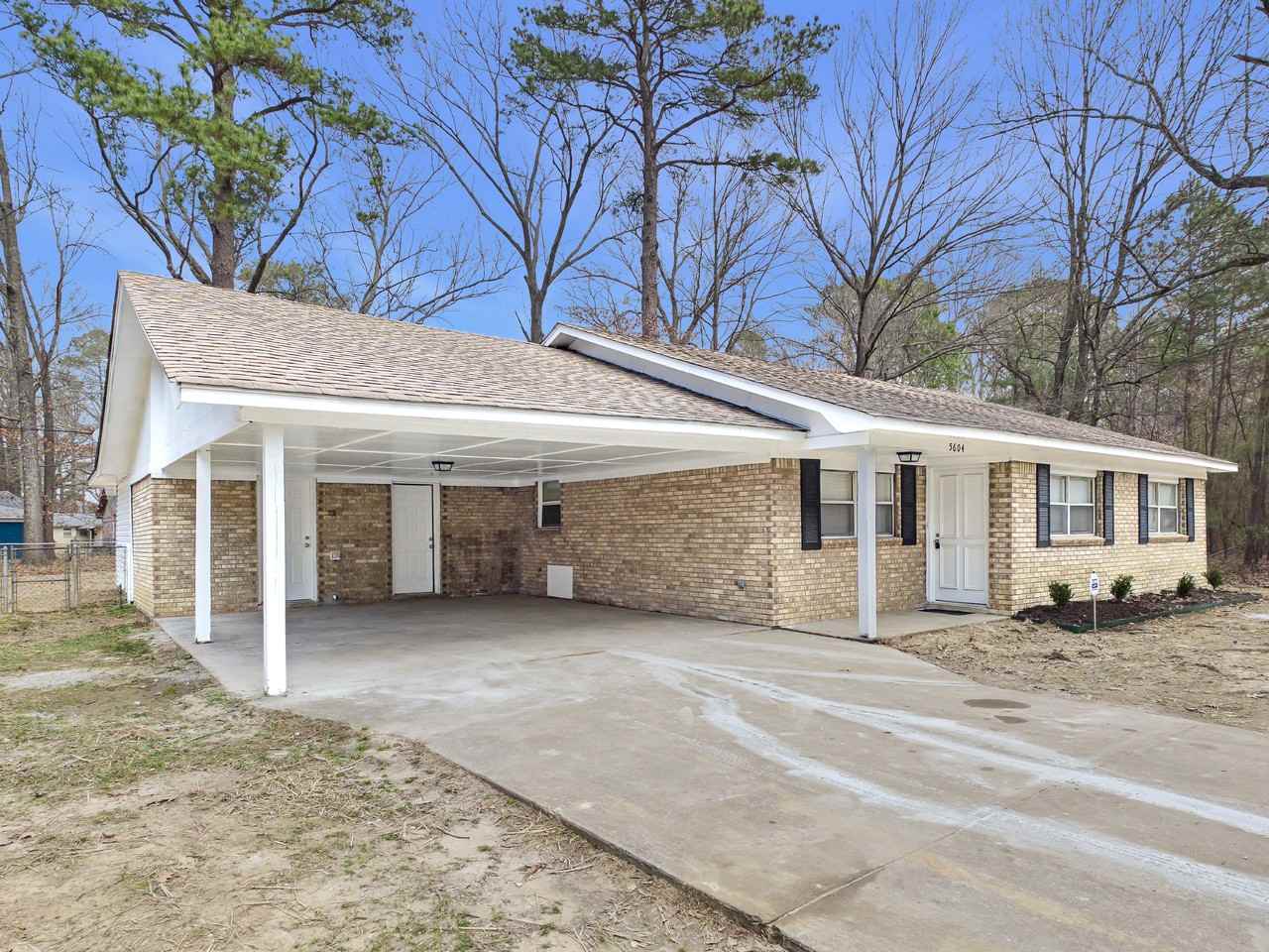 5604 Walpole Dr - Photo 2 of 23