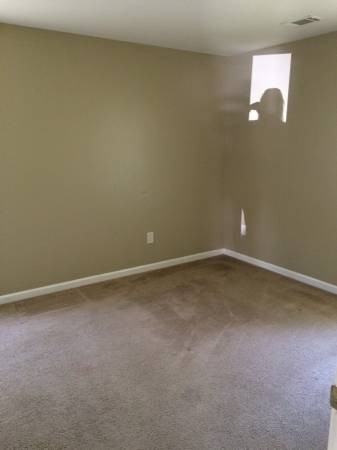 104 Garden Spot Cir - Photo 4 of 16