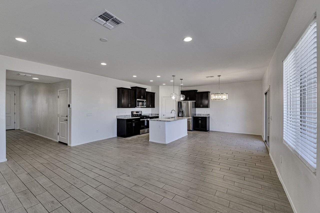 934 W Calle Las Varitas - Photo 3 of 25