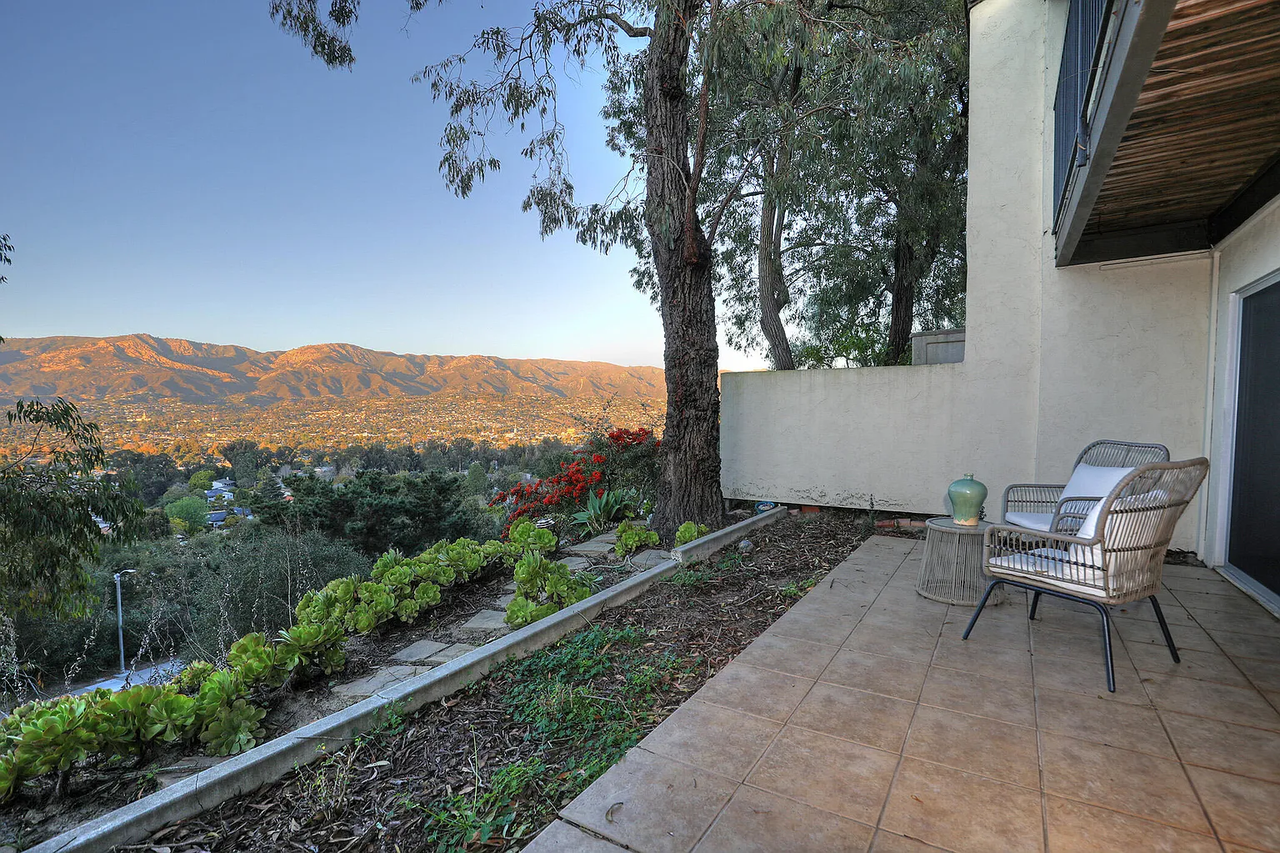 1078 Miramonte Dr - Photo 6 of 9