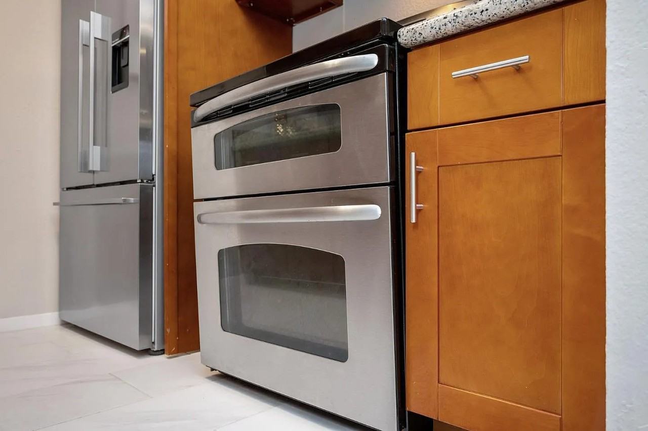 359 Half Moon Ln - Photo 6 of 10