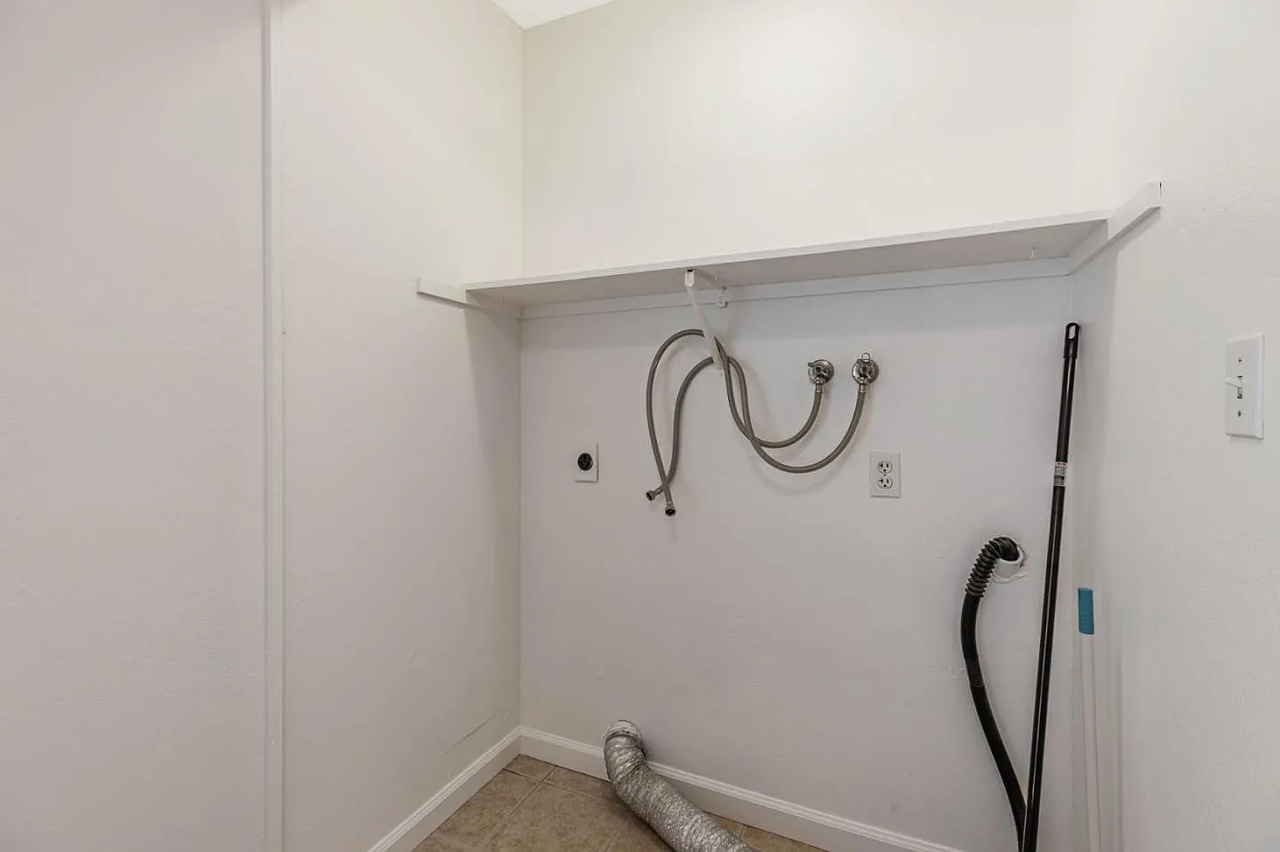 8155 Westwood Dr - Photo 6 of 14