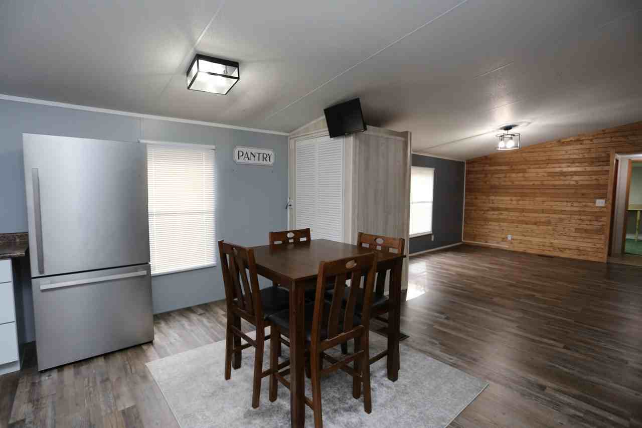 30410 Salem Church Rd - Photo 6 of 17