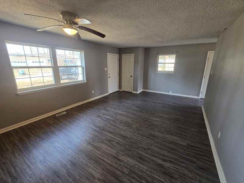 3701 Bowers St - Photo 3 of 16